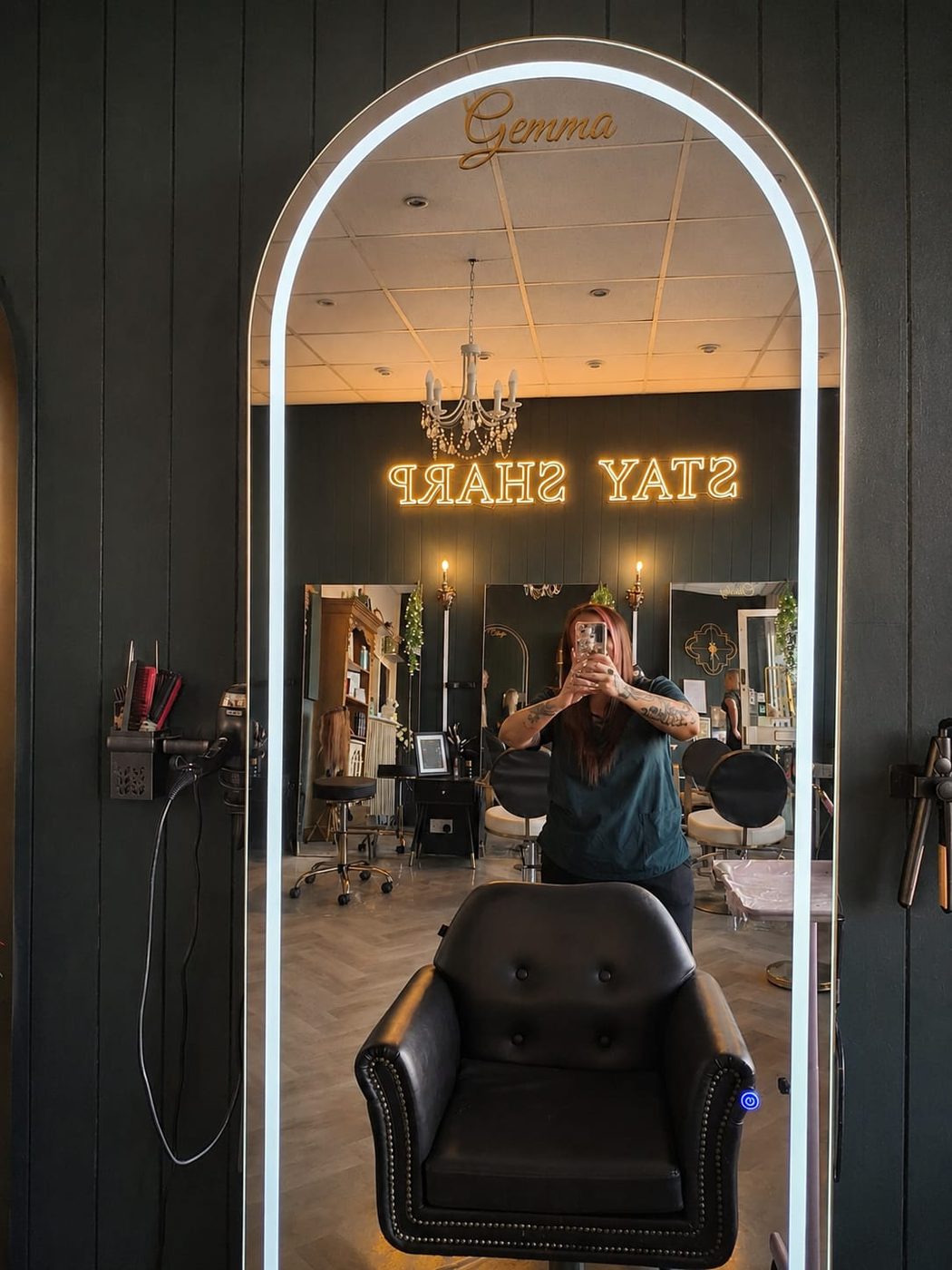 Glossy blow-dry and curls